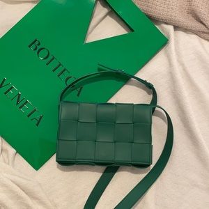 Brand new Bottega veneta cassette in rare racing green color. $400 off retail